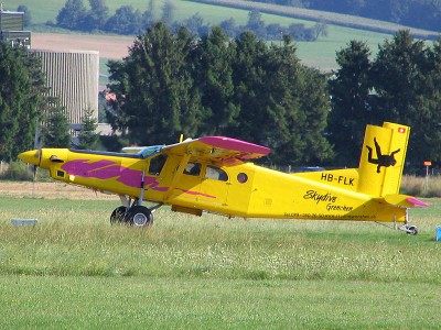 HB-FLK @ LSZG